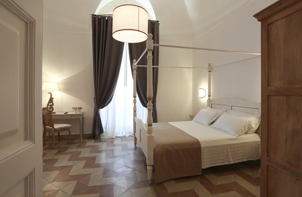 Santa Marta Suites & Apartments Lecce Chambre photo