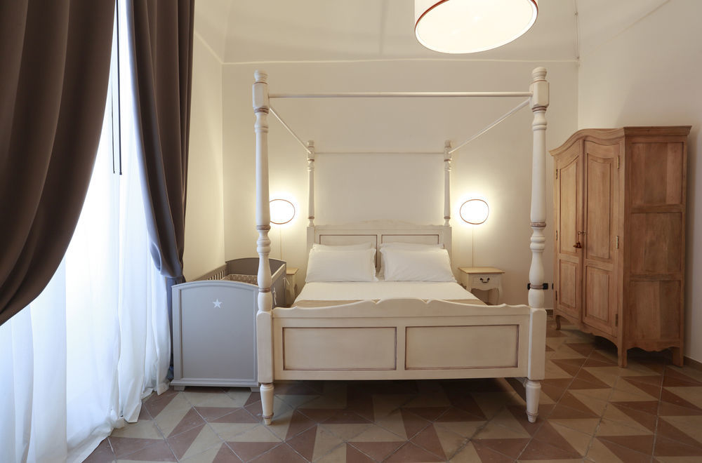 Santa Marta Suites & Apartments Lecce Extérieur photo