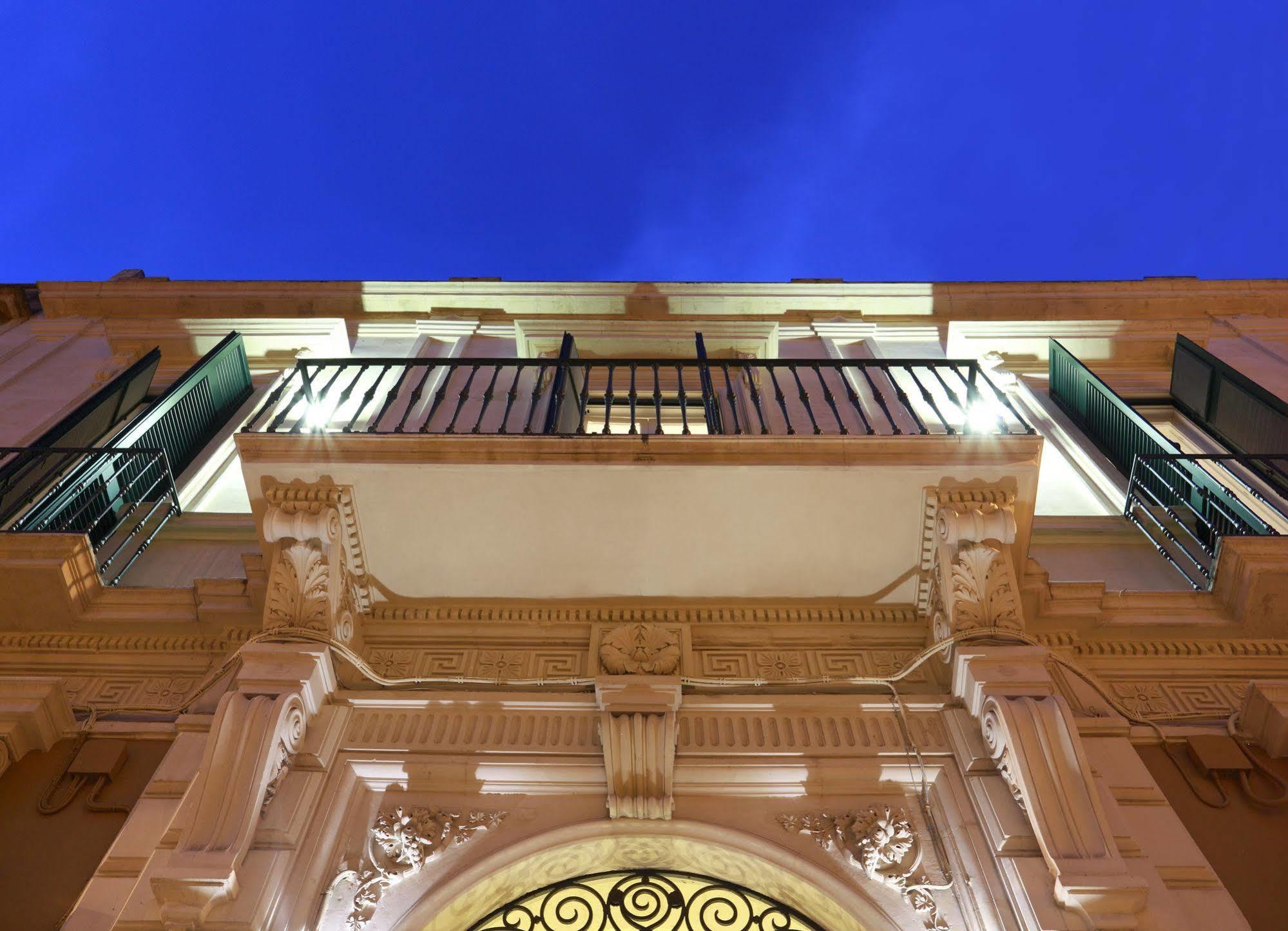 Santa Marta Suites & Apartments Lecce Extérieur photo